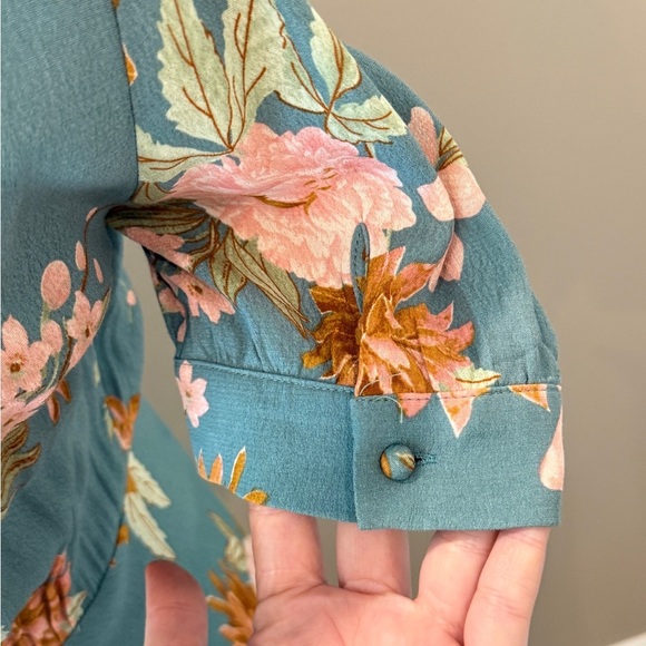 Women’s PETAL & PUP Frampton Midi Dress- blue floral. Size Small - Picture 8 of 13